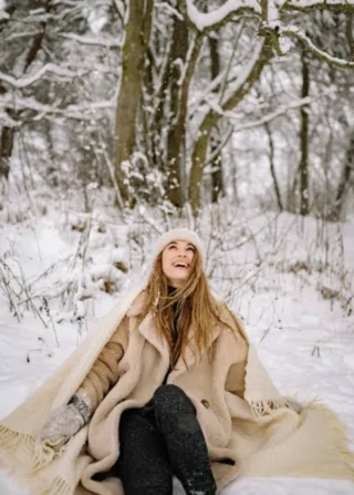 Stay Warm Without Sacrificing Style: Women’s Winter Clothes for Every Occasion